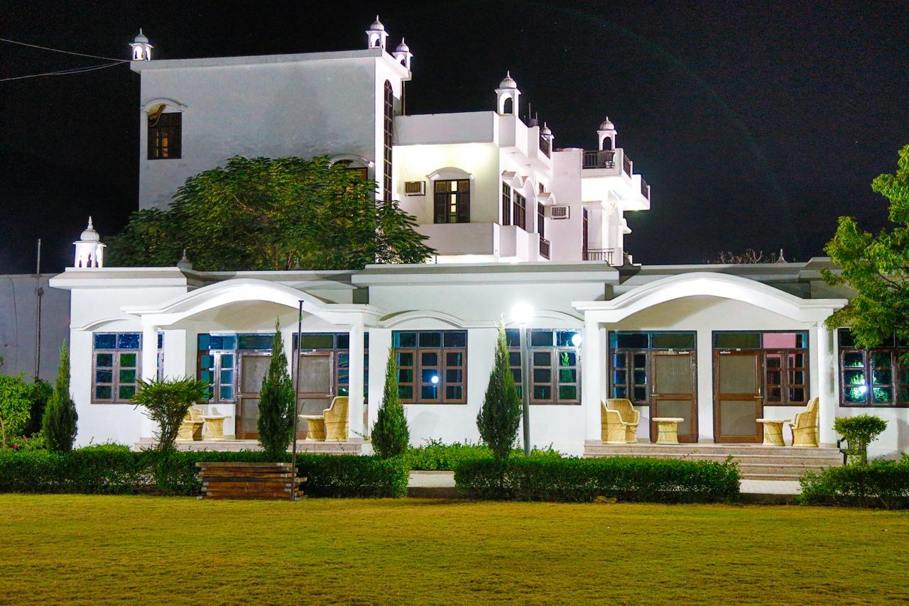 Gulmohar Sariska Resort Bairat Bagian luar foto